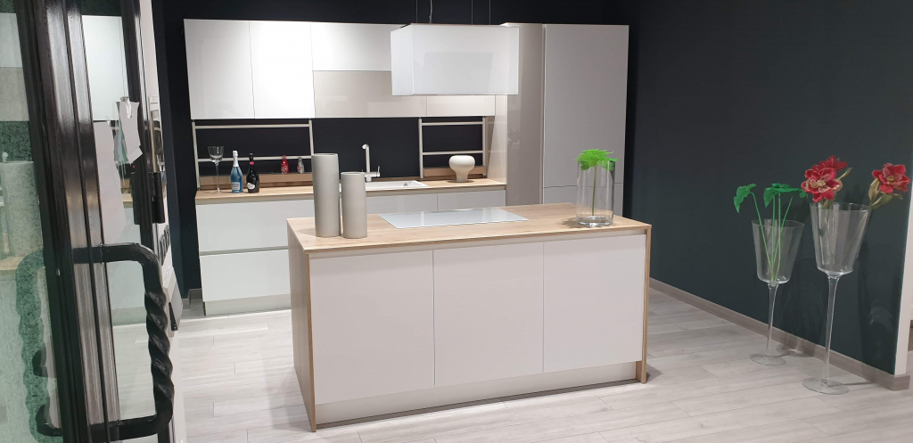 CREO KITCHENS STORE CARDINALE - ABITARE di MACRì