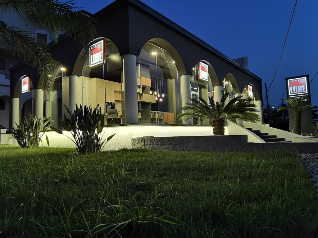 LUBE STORE OLIVARELLA 